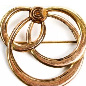 Gold Women's Circle Brooch 10K r 1/20 ✨️ Scarf Pin Vintage Needle Close